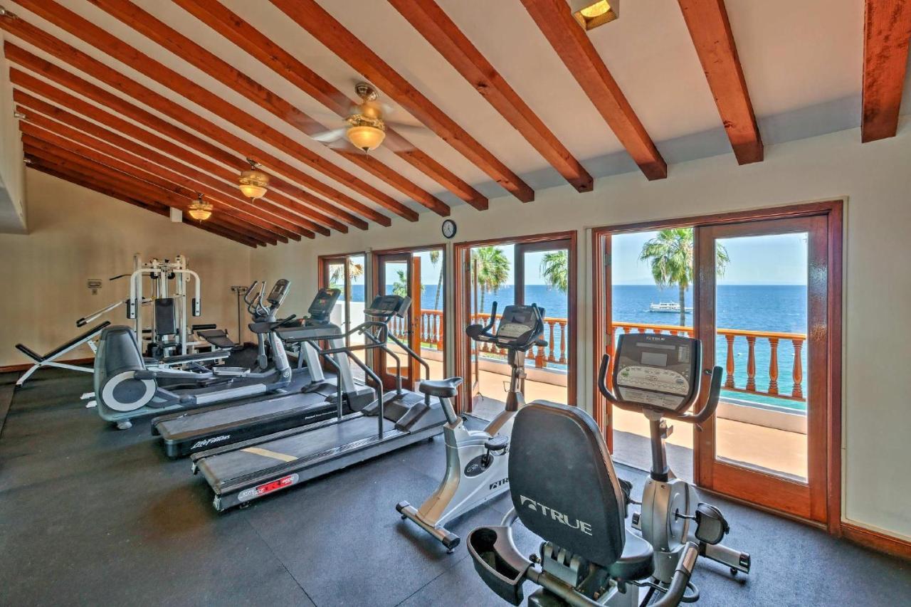 Gorgeous Oceanfront Villa With Panoramic Views Авалон Экстерьер фото